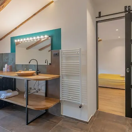 Bjork Apartment